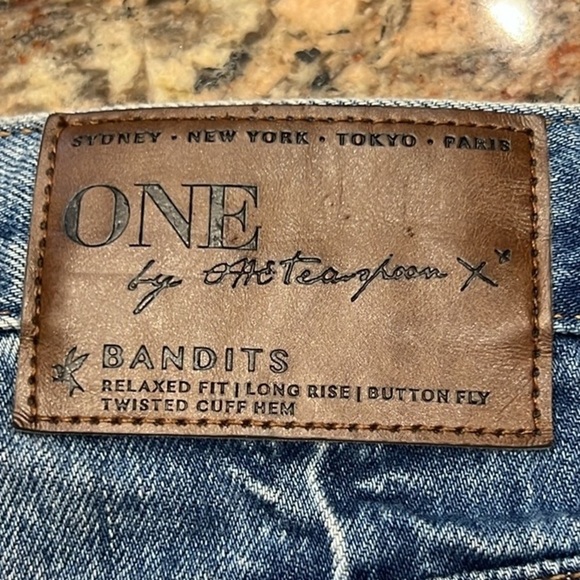 One Teaspoon Bandits Denim Shorts, Relaxed Fit Long Rise Twisted Cuff He… - Picture 9 of 9